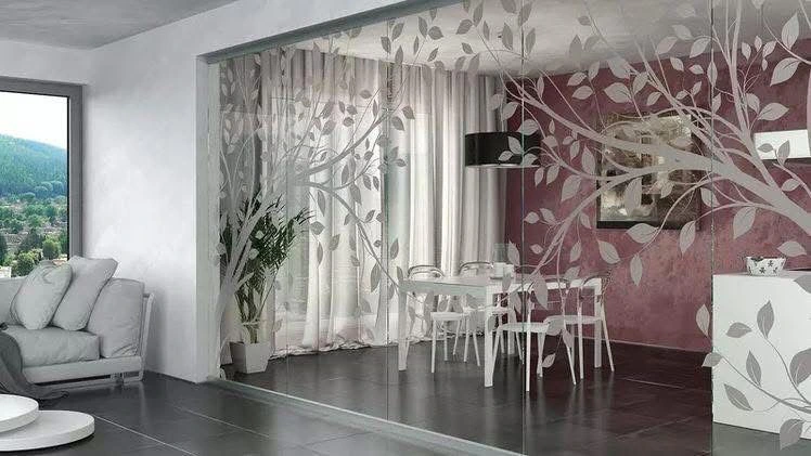 glass with frosted film